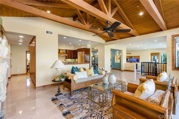 Interior, Kitchen, Living room, Recessed Lighting, Wooden Beams, Wooden Ceilings
