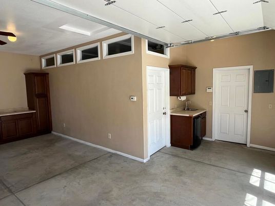 Empty room, Interior, Washer