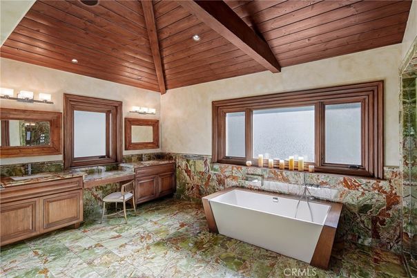 Bathroom, Free Standing Baths, Interior, Recessed Lighting, Wooden Beams, Wooden Ceilings