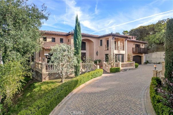 Backyard, Exterior, Facade, Mediterranean