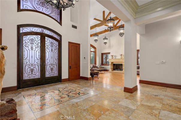 Chandelier, Fireplace, Interior