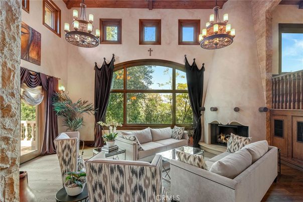 Chandelier, Fireplace, Interior, Living room, Pendant Lights, Wood Texture Flooring