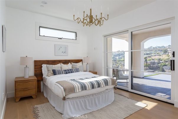 Bedroom, Interior, Pendant Lights, Wood Texture Flooring