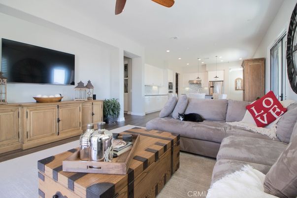 Interior, Kitchen, Living room, Pendant Lights, Recessed Lighting