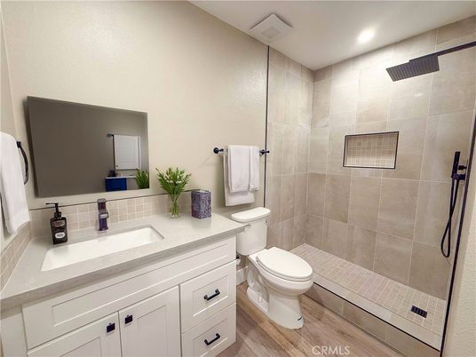 Bathroom, Interior, Recessed Lighting, Wood Texture Flooring