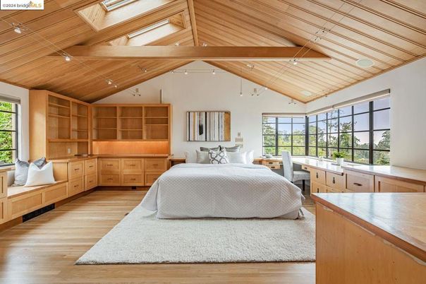 Bedroom, Interior, Recessed Lighting, Wooden Beams, Wooden Ceilings, Wood Texture Flooring