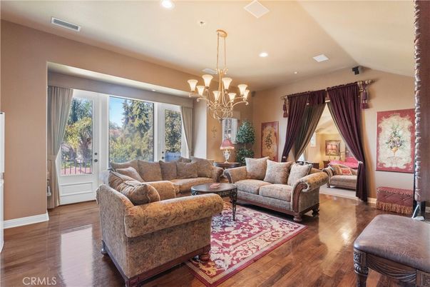Chandelier, Interior, Living room, Recessed Lighting, Wood Texture Flooring