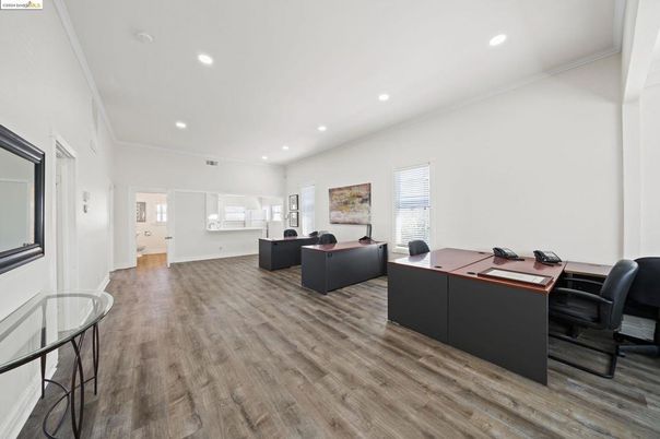 Home Office, Interior, Recessed Lighting, Wood Texture Flooring