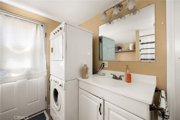 Interior, Utility Closets, Washer