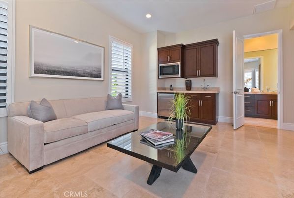 Interior, Kitchen, Living room, Recessed Lighting, Stainless Steel Appliances