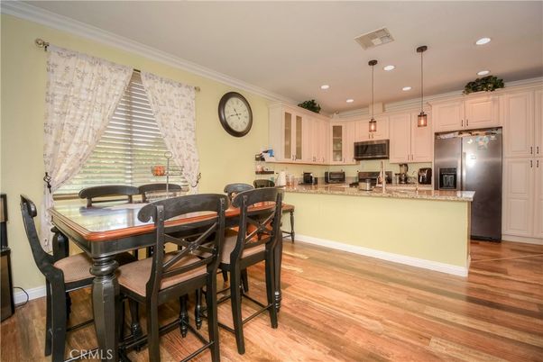 Dining room, Interior, Kitchen, Pendant Lights, Recessed Lighting, Wood Texture Flooring
