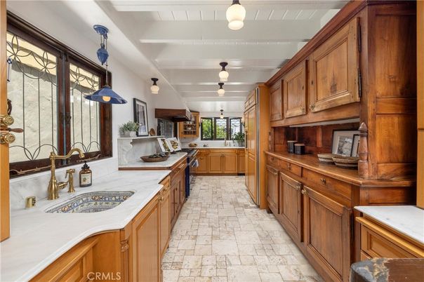 Interior, Kitchen, Pendant Lights