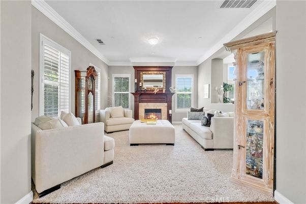 Fireplace, Interior, Living room