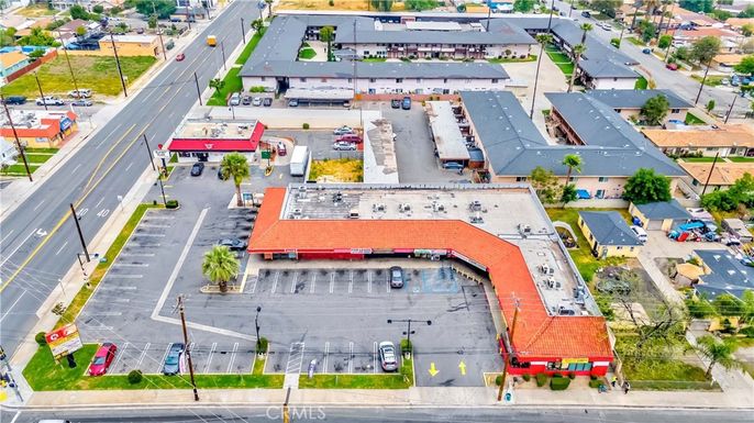 Exterior, Drone