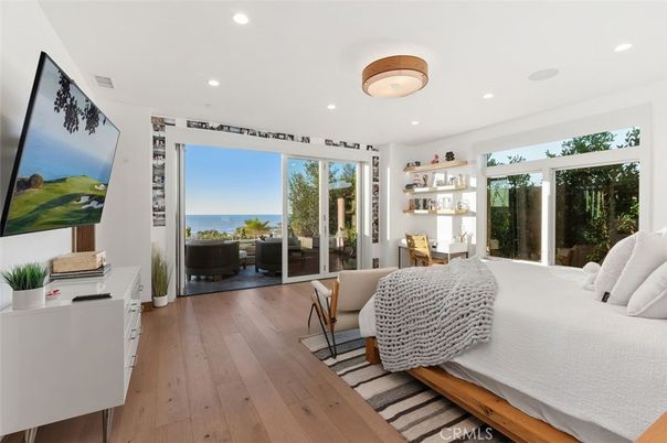 Bedroom, Interior, Recessed Lighting, Water, Wood Texture Flooring