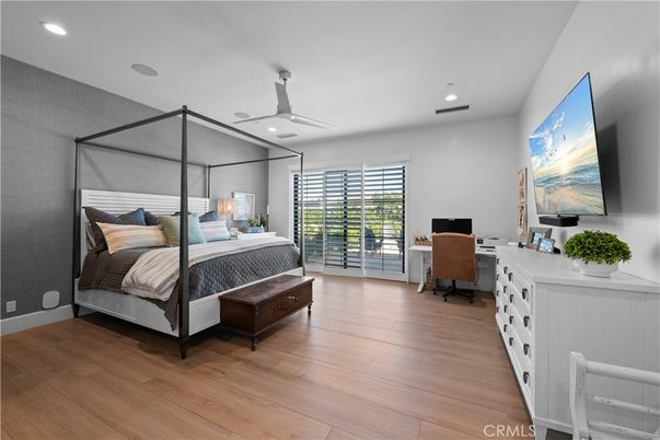 Bedroom, Home Office, Interior, Recessed Lighting, Wood Texture Flooring