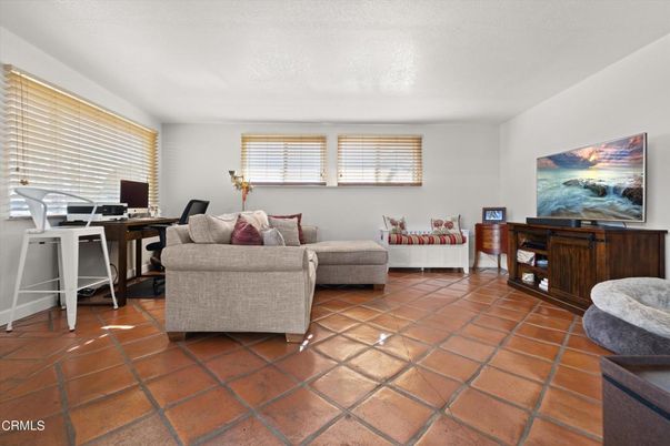 Home Office, Interior, Living room