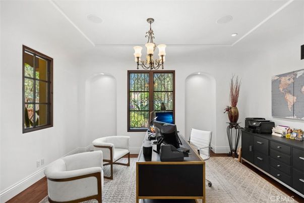 Chandelier, Home Office, Interior, Recessed Lighting, Wood Texture Flooring