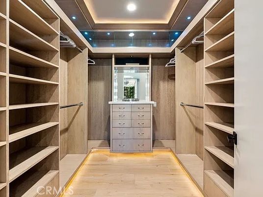 Interior, Recessed Lighting, Walk-in Closets, Wood Texture Flooring