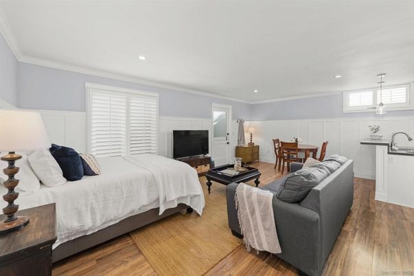 Bedroom, Dining room, Interior, Pendant Lights, Recessed Lighting, Wood Texture Flooring