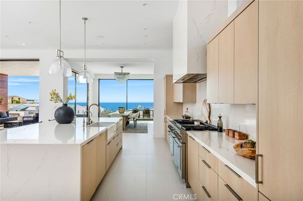 Interior, Kitchen, Pendant Lights, Recessed Lighting, Stainless Steel Appliances, Water
