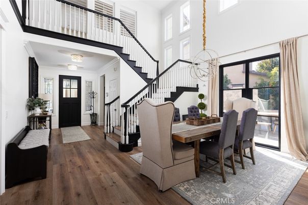Chandelier, Dining room, Interior, Wood Texture Flooring