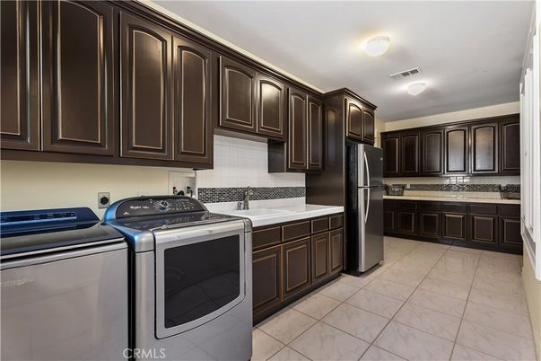 Interior, Kitchen, Washer