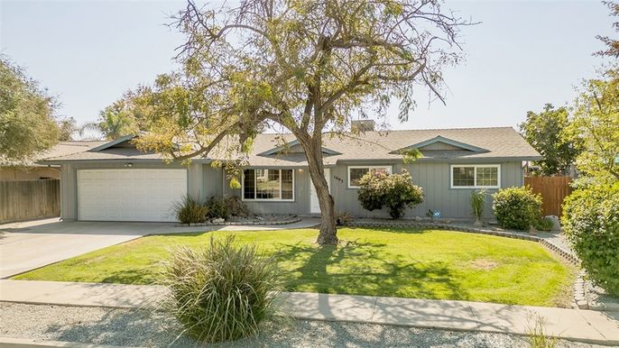 Attached, Backyard, Exterior, Facade, Ranch