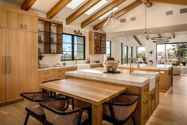 Interior, Kitchen, Living room, Pendant Lights, Recessed Lighting, Wooden Beams, Wood Texture Flooring