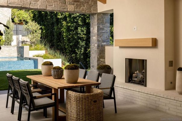 Exterior, Fireplace, Pool