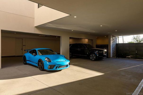 Garage, Interior, Recessed Lighting