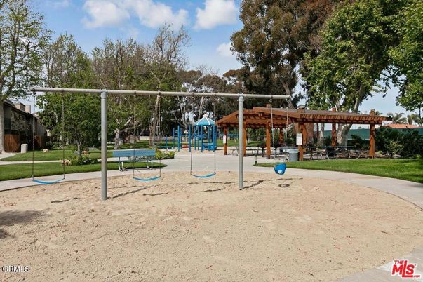 Backyard, Exterior, Playground
