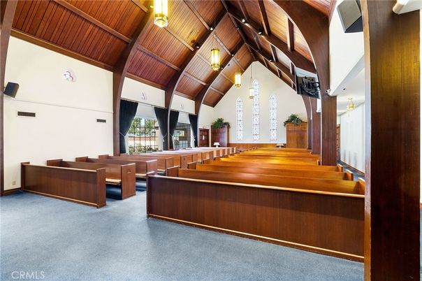 Interior, Pendant Lights, Wooden Beams, Wooden Ceilings