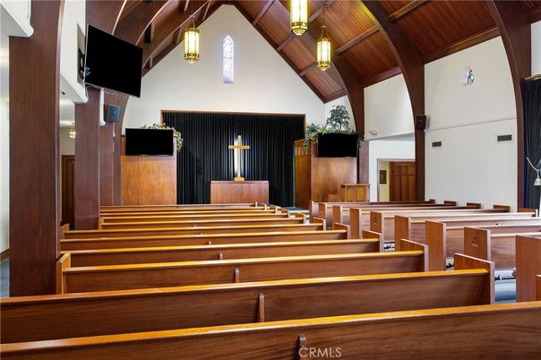 Interior, Pendant Lights, Wooden Beams