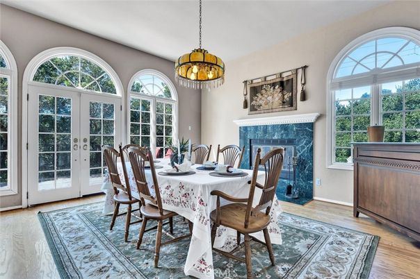 Dining room, Fireplace, Interior, Pendant Lights, Wood Texture Flooring