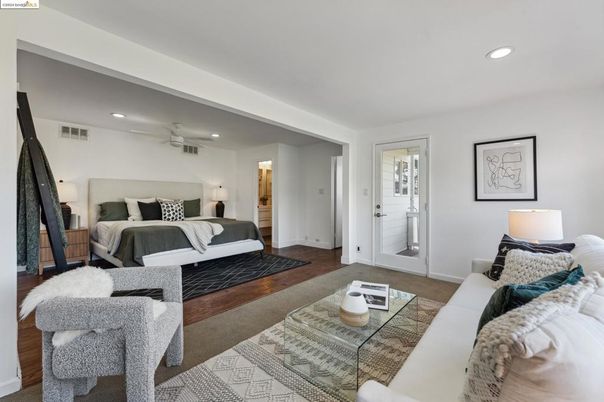 Bedroom, Interior, Living room, Recessed Lighting, Wood Texture Flooring