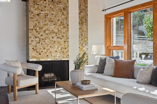 Fireplace, Interior, Living room