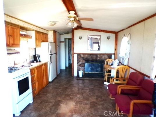 Fireplace, Interior, Kitchen