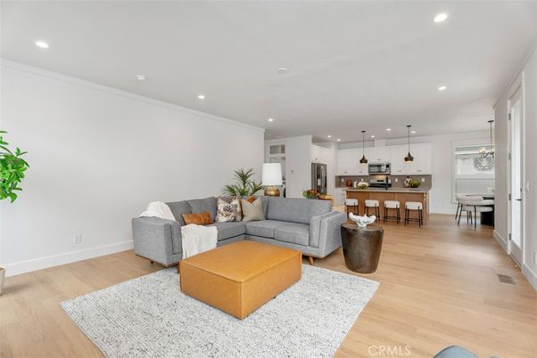 Dining room, Interior, Kitchen, Living room, Pendant Lights, Recessed Lighting, Stainless Steel Appliances, Wood Texture Flooring