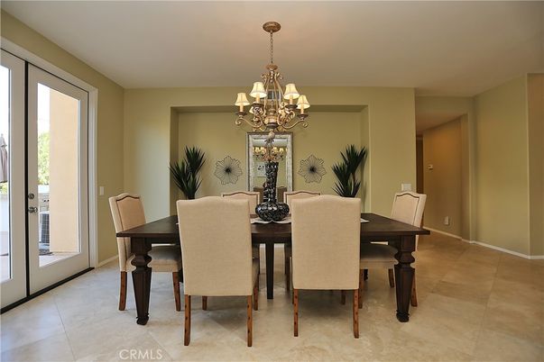 Chandelier, Dining room, Interior