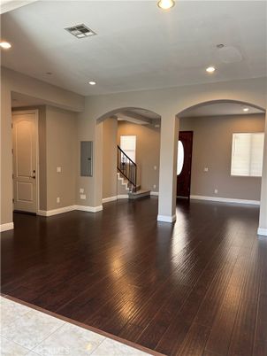 Empty room, Interior, Recessed Lighting, Wood Texture Flooring