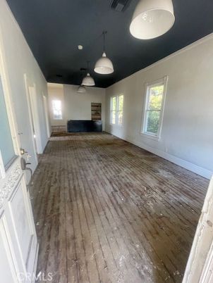 Empty room, Interior, Pendant Lights, Wood Texture Flooring