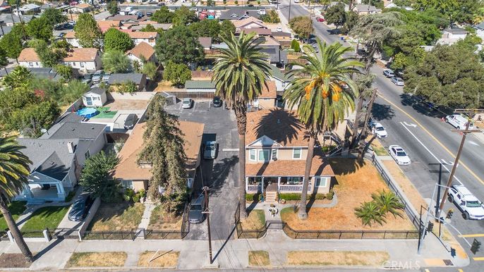 Exterior, Drone