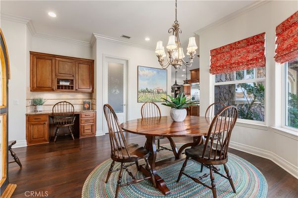 Chandelier, Dining room, Interior, Recessed Lighting, Wood Texture Flooring