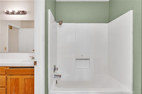 Bathroom, Interior, Tile Countertops