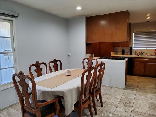 Dining room, Interior, Kitchen, Marble, Recessed Lighting