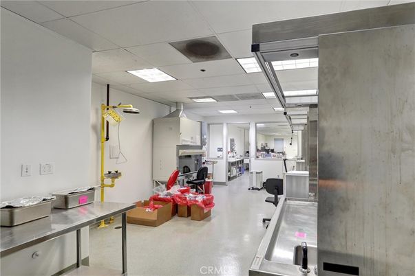 Fitness Equipment, Interior, Recessed Lighting