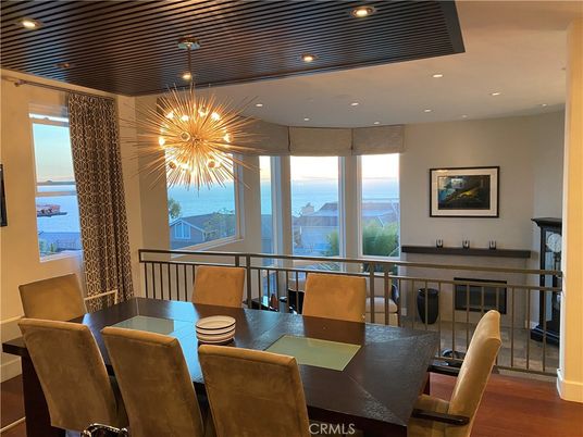 Dining room, Interior, Pendant Lights, Recessed Lighting, Water, Wood Texture Flooring