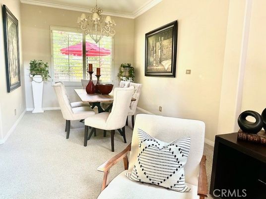 Chandelier, Dining room, Interior