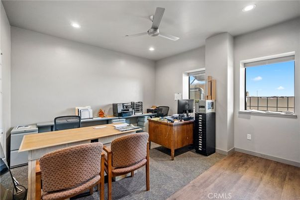 Home Office, Interior, Recessed Lighting, Wood Texture Flooring